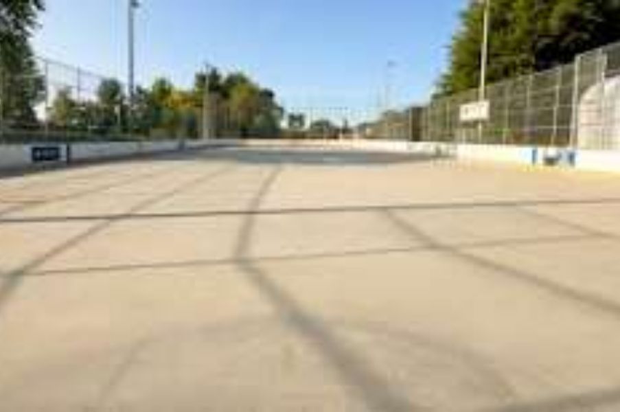 Photo of Withrow Park and Clubhouse