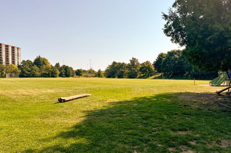 Photo of Dean Park